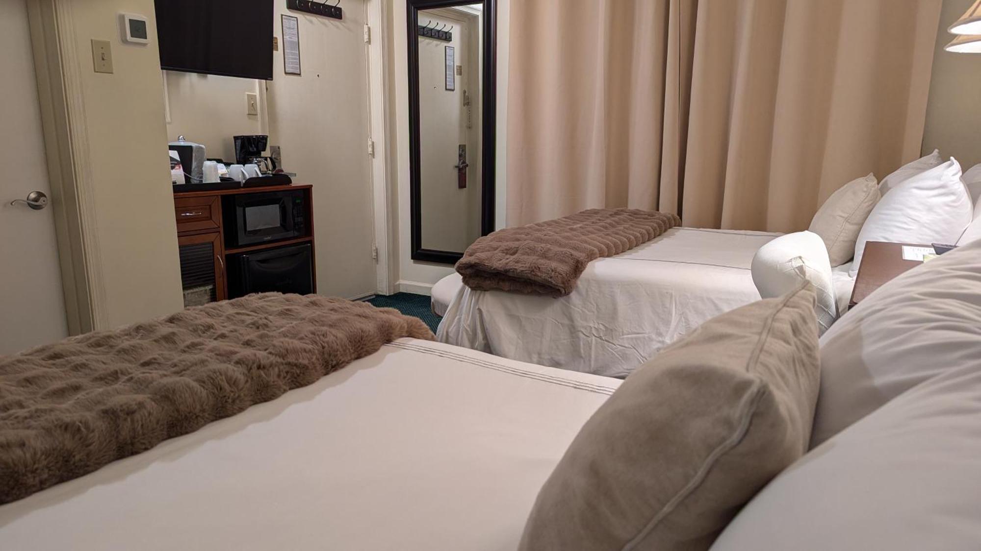 Amherst Inn - Virginia Экстерьер фото