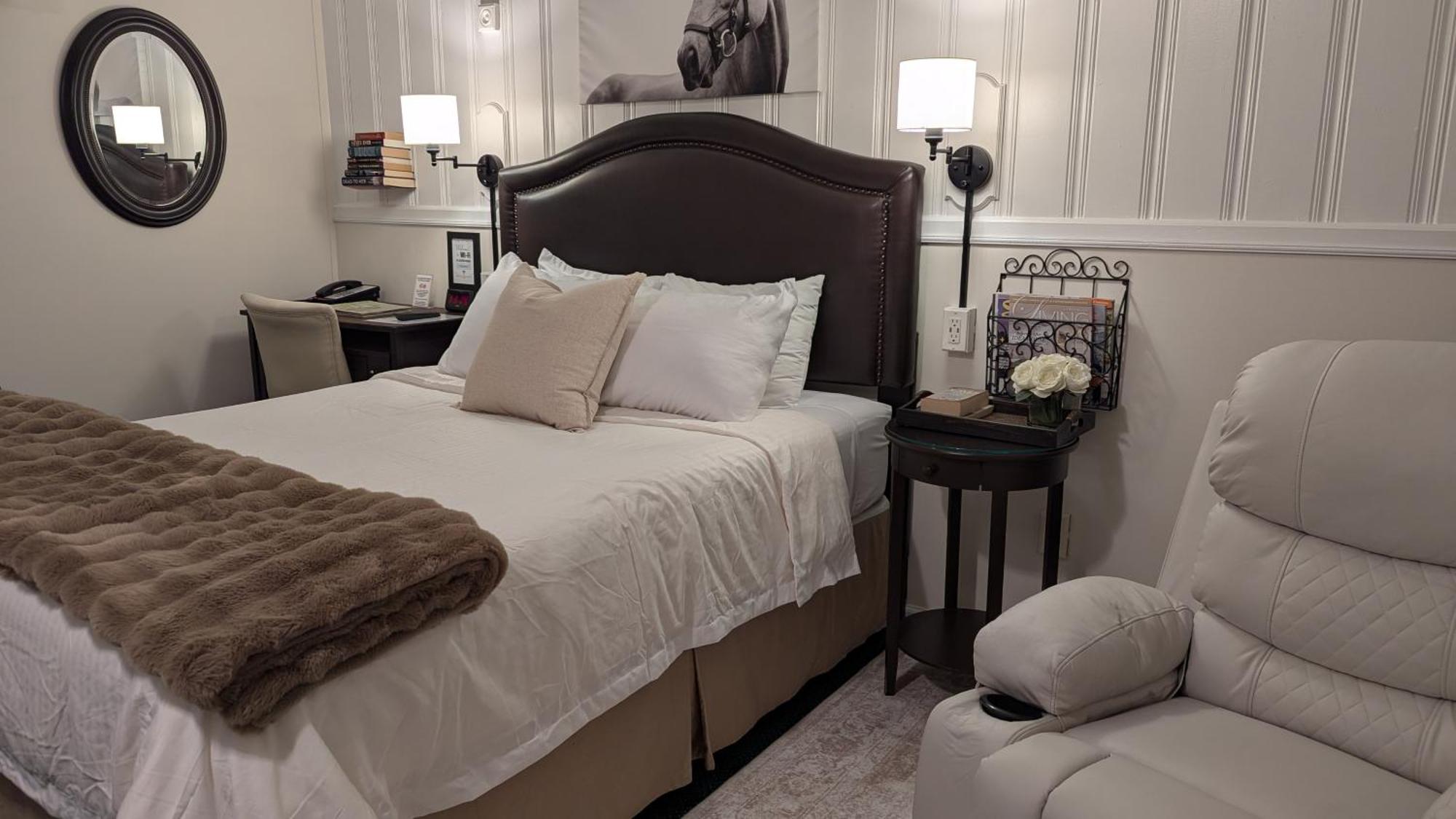 Amherst Inn - Virginia Экстерьер фото