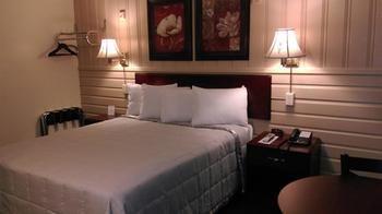 Amherst Inn - Virginia Экстерьер фото